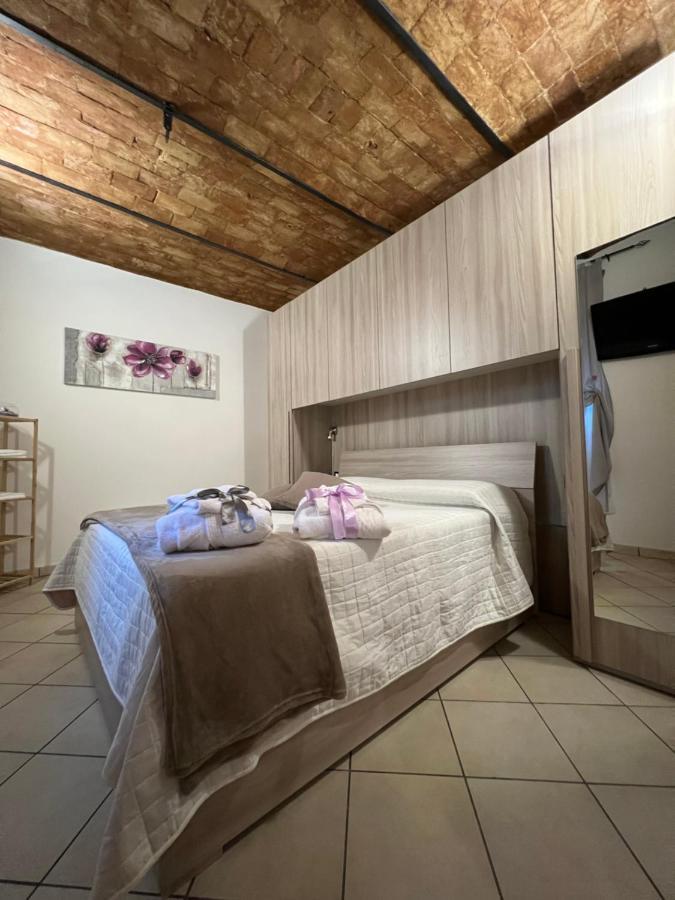 L' Anfora Locazione Turistica Apartment Terni Luaran gambar