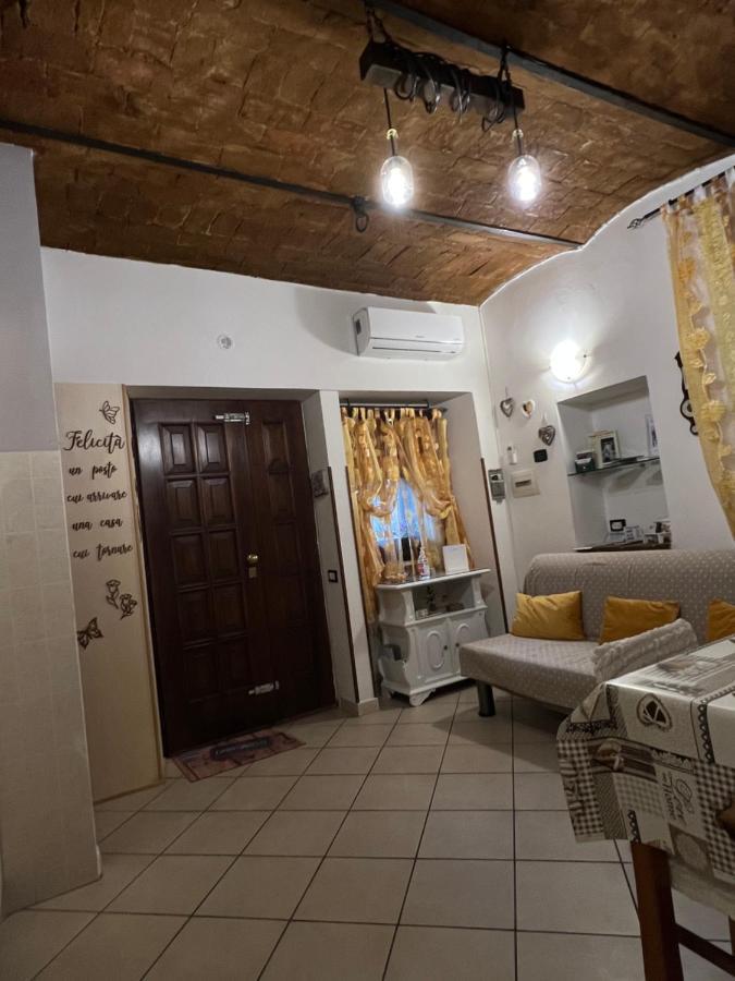 L' Anfora Locazione Turistica Apartment Terni Luaran gambar
