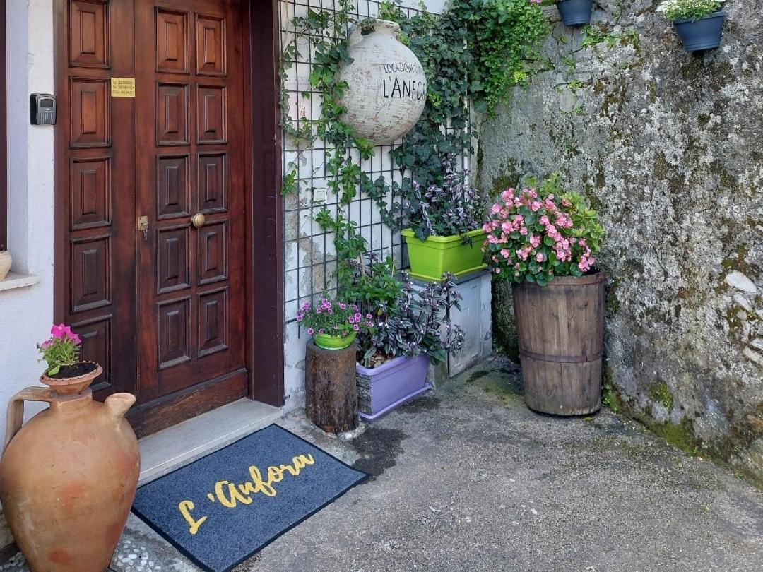 L' Anfora Locazione Turistica Apartment Terni Luaran gambar